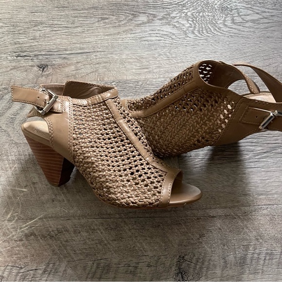 Vince Camuto Shoes - Vince Camuto heels